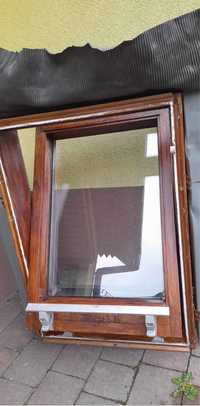 Okno dachowe z kołnierzem, dwuszybowe, drewniane, 55 cm na 78 cm VELUX