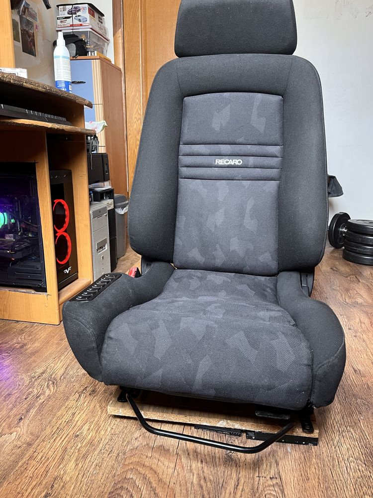 сидіння відкидне ковш Recaro ergomed ds