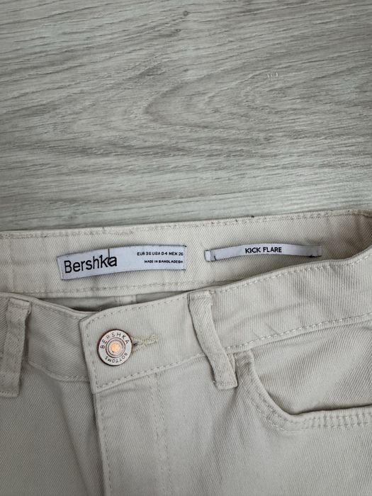 Calças Bershka Cropped flare