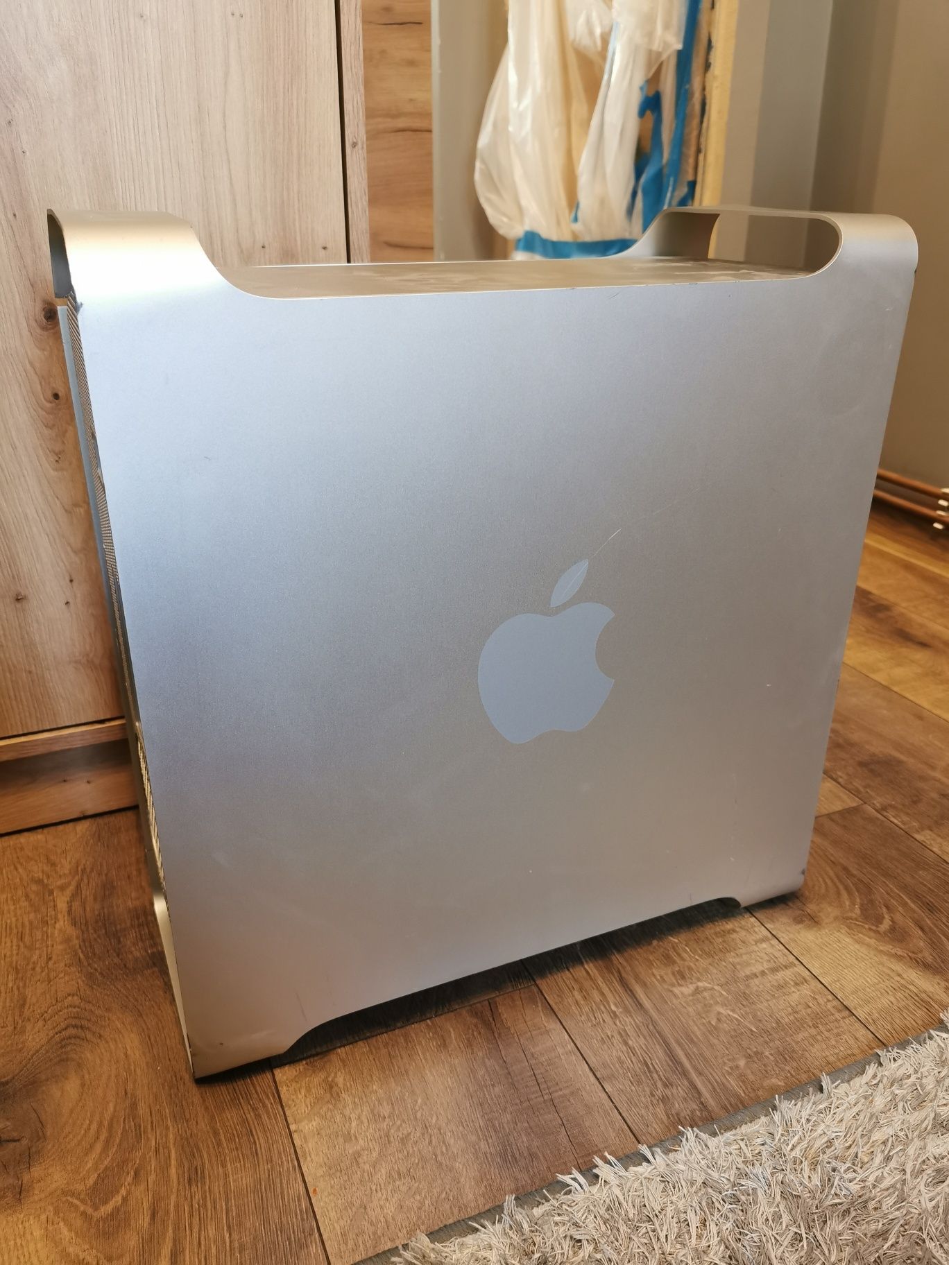 Komputer stacja robocza Apple Mac pro 3,1