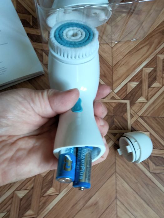 Продам систему SKINPRO  3 в 1 для УХОДА за лицом