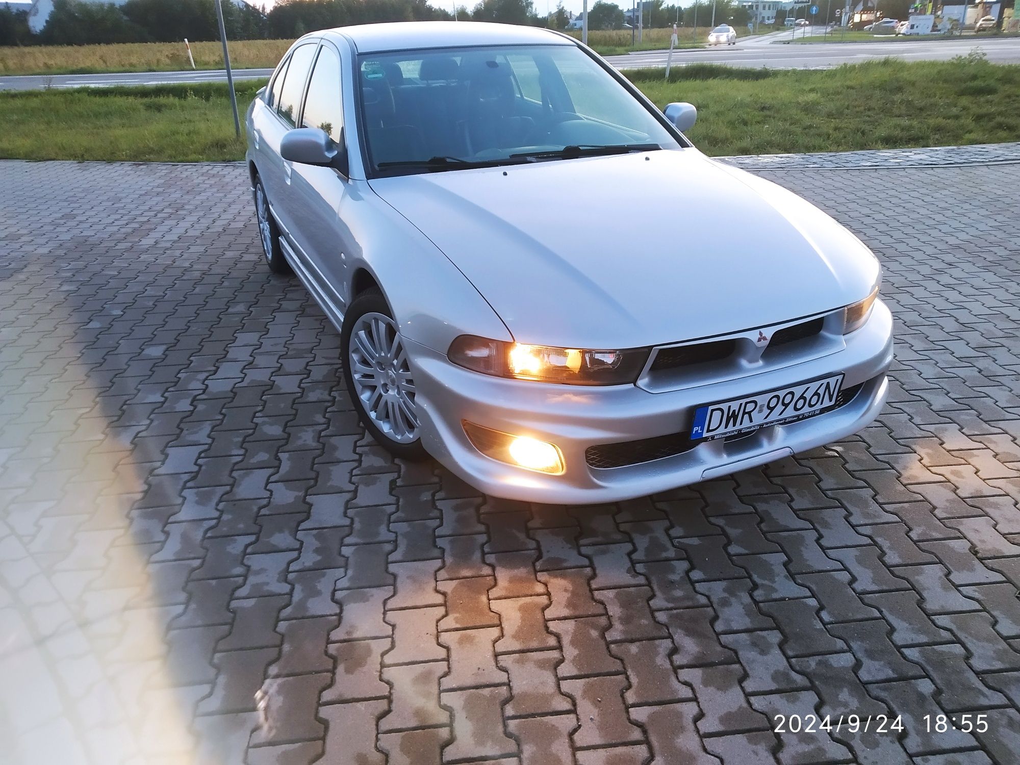 Mitsubishi Galant VIII 2.5 AVANCE Automat
