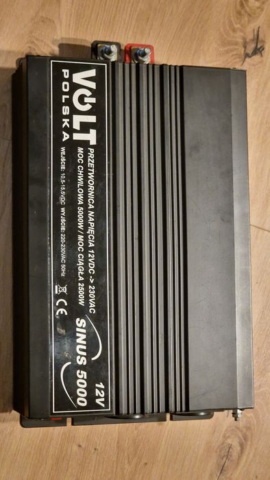 Przetwornica sinus 12/230V 2500W