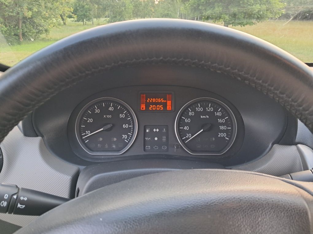 Sprzedam Dacia Sandero 1.4MPI+ gaz+hak