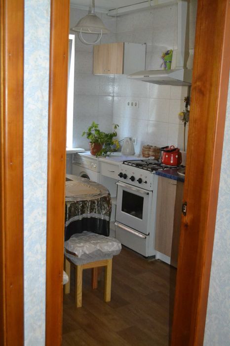 Посуточно Гната Юры 11а, клиника Шалимова , Борщаговка, Святошинский