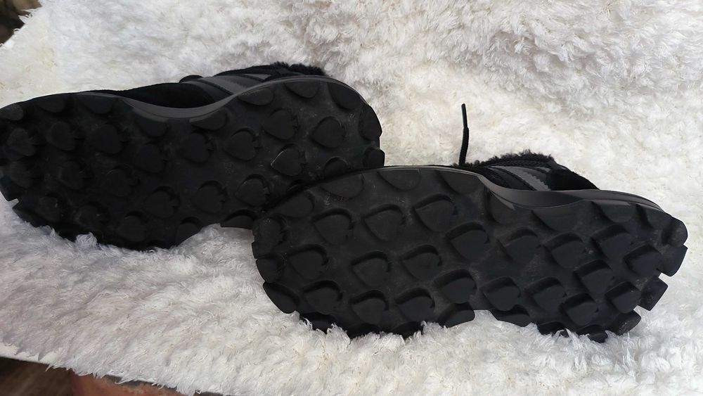 Ботінки жіночі UrbanTracy зима 39р.