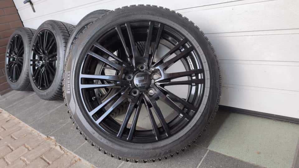 Koła Audi Vw Skoda Seat 17"5x112 opony zima 205/50/17 (OL2028)