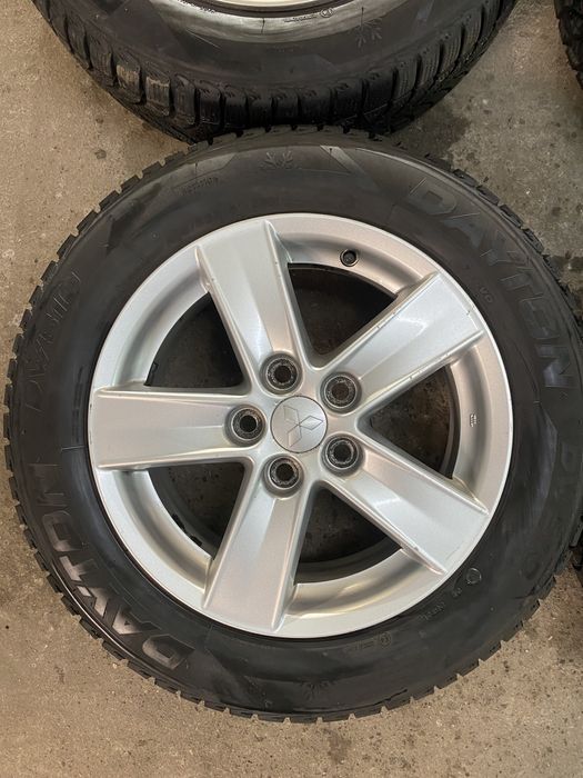 Felgi, koła 16 cali Mitsubishi 5x114,3, nowe zimowe opony 205/60/16