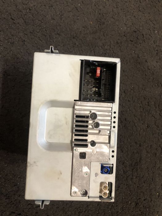 Магнітола для фольцваген , шкода сеат умм ти використані був 1 рік