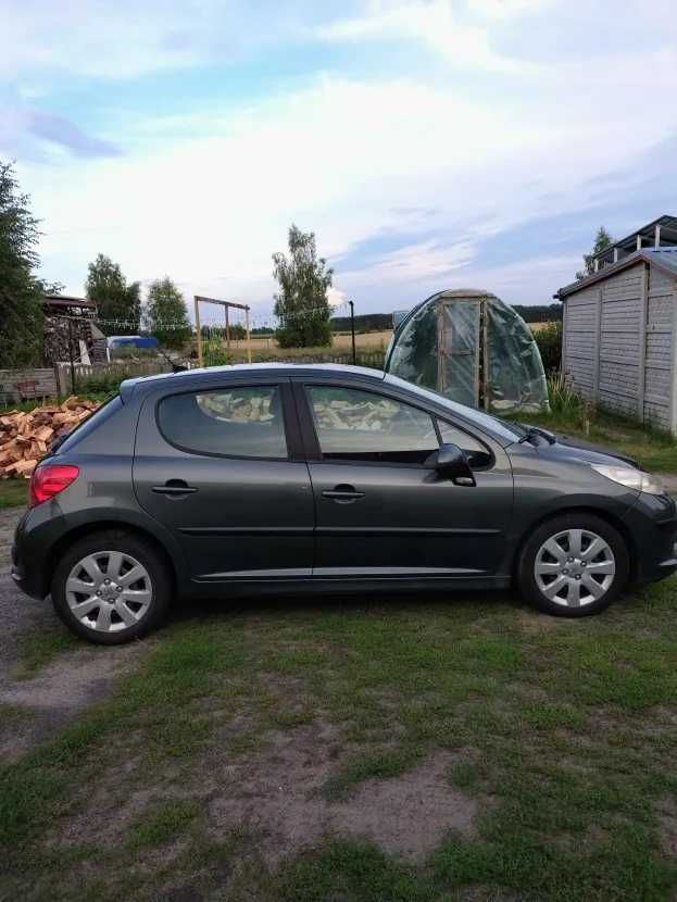 Peugeot 207 | 1.6 HDi | 2007