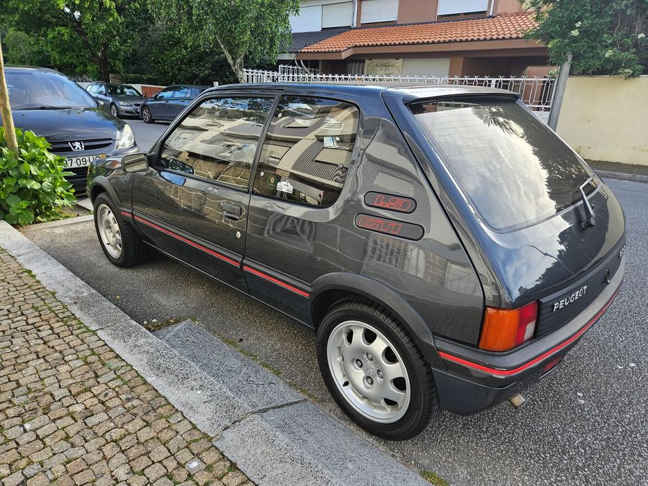 Peugeot 205 1.9 GTi