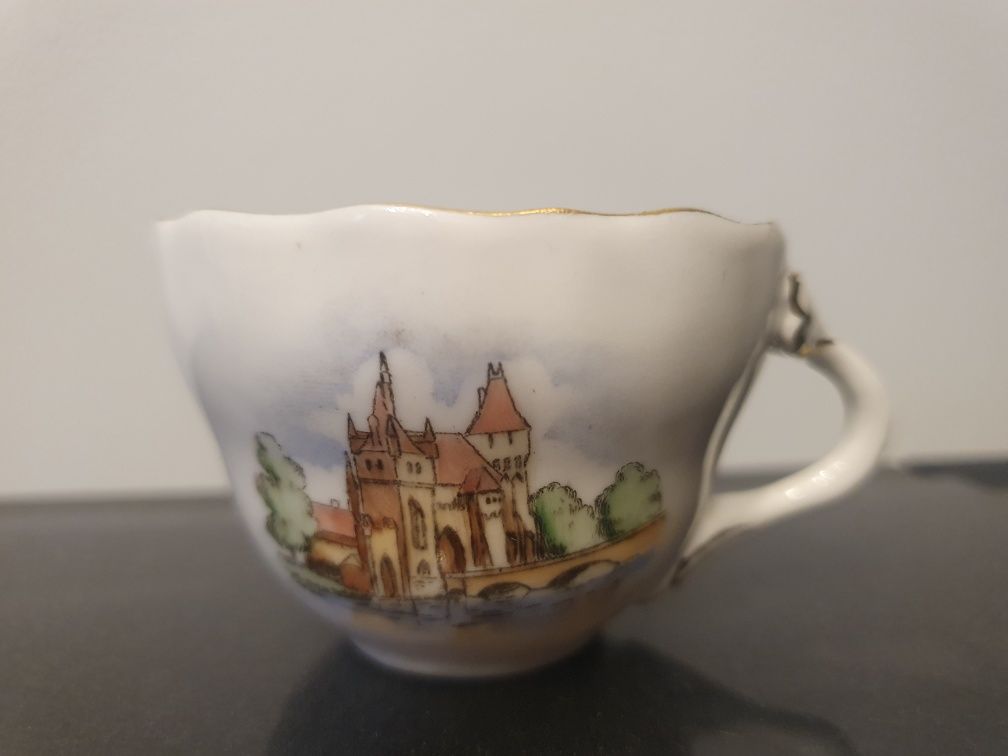 Porcelanowa filiżanka Aquinum Budapest na wzór Meissen