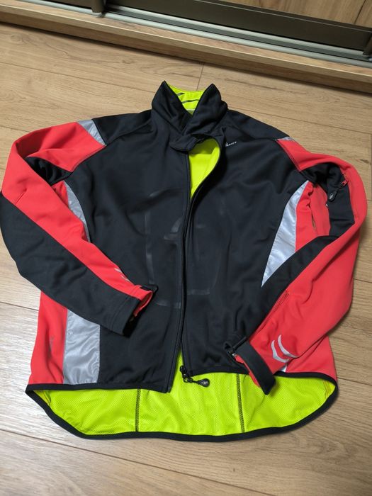 Куртка велосипедна фірми BTwin