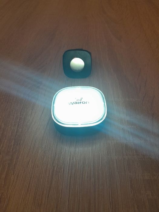 Lampka rowerowa-kempingowa do ładowania/Światło LED białe lub czerwone