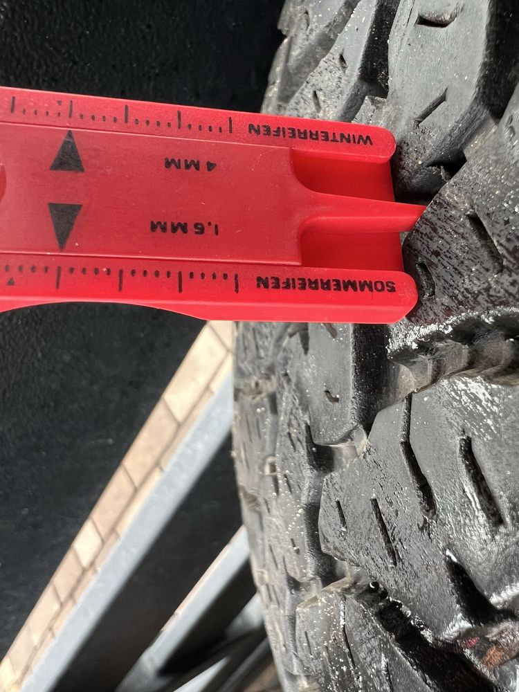 Opony terenowe General Grabber AT3  205/75 r15. 5x112