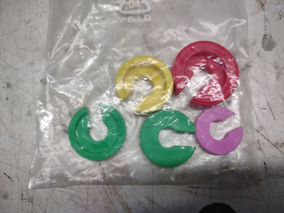 Tokeny do dampera fox