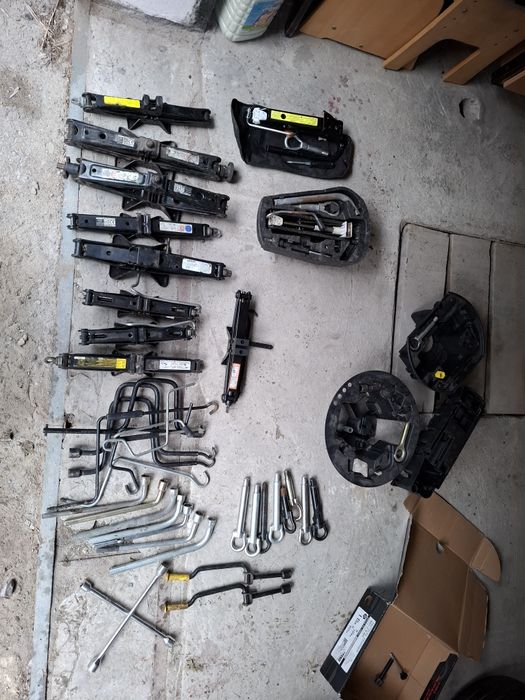 Домкрат опель віваро трафік дукато  інсігнія