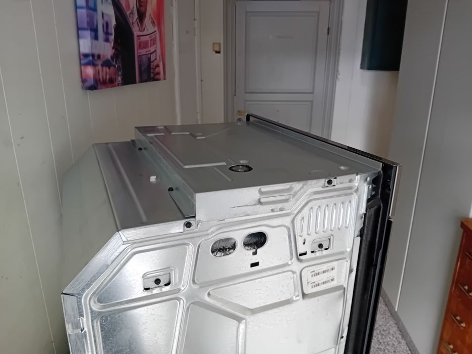 Sprzedam piekarnik bauknecht fxtp6