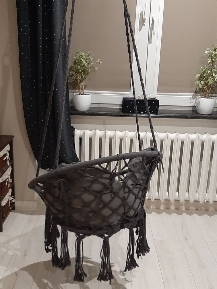 Huśtawka z poduszkami