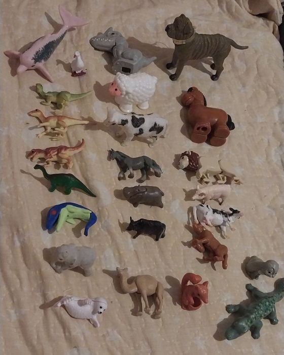 Набор  животных , посуды