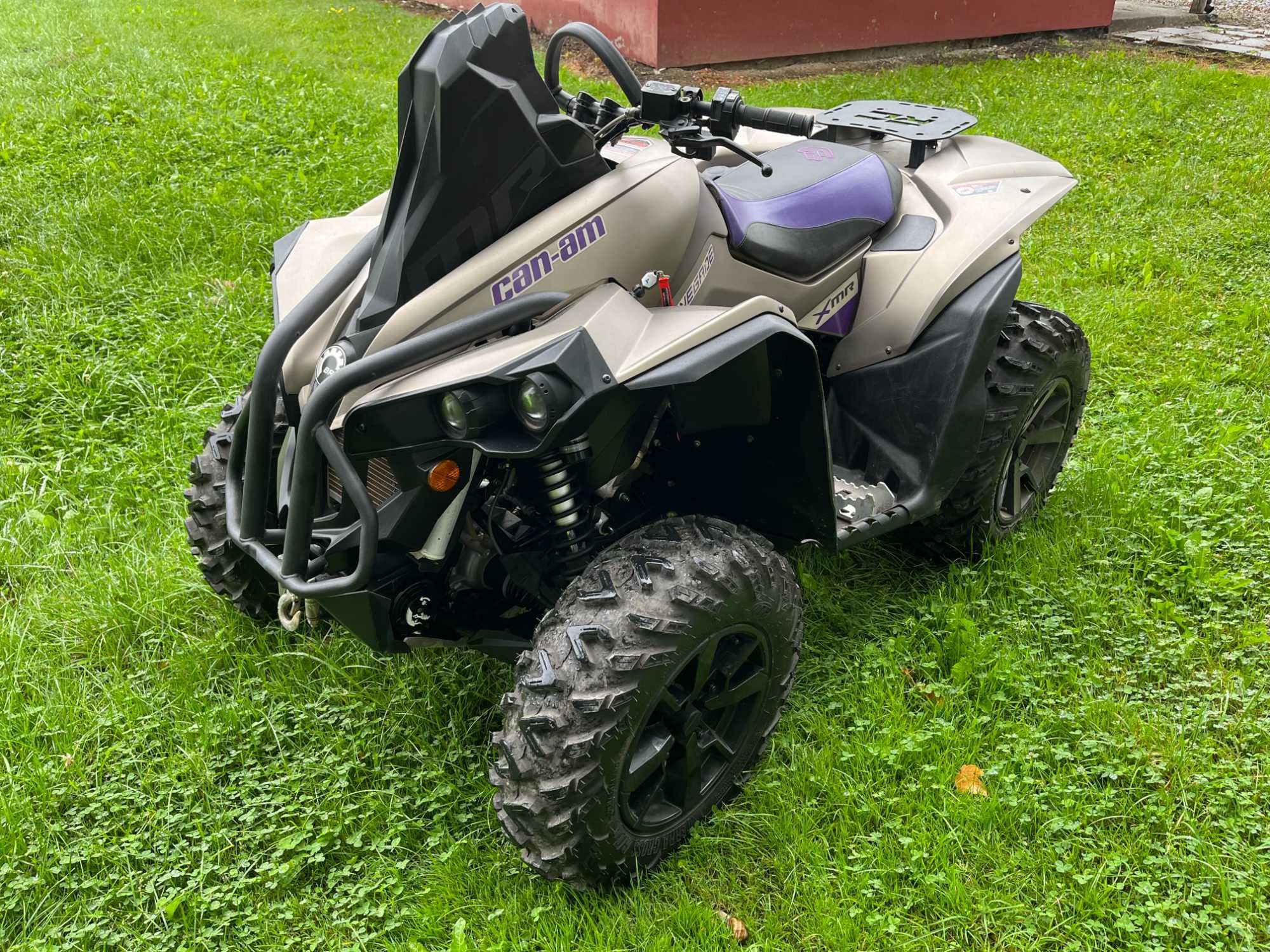 Can am Renegade XMR 1000R