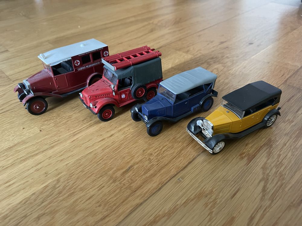 Колекційні модельки 1:43
