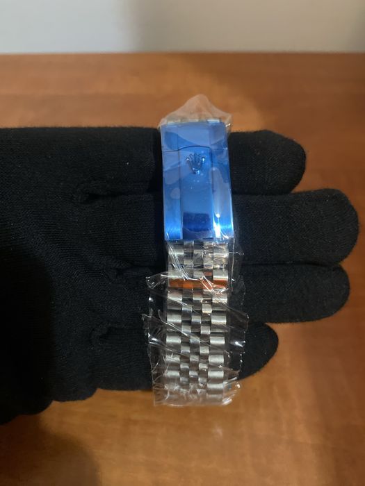 Rolex Datejust 41mm Wimbledon Green Dial *NOVO*