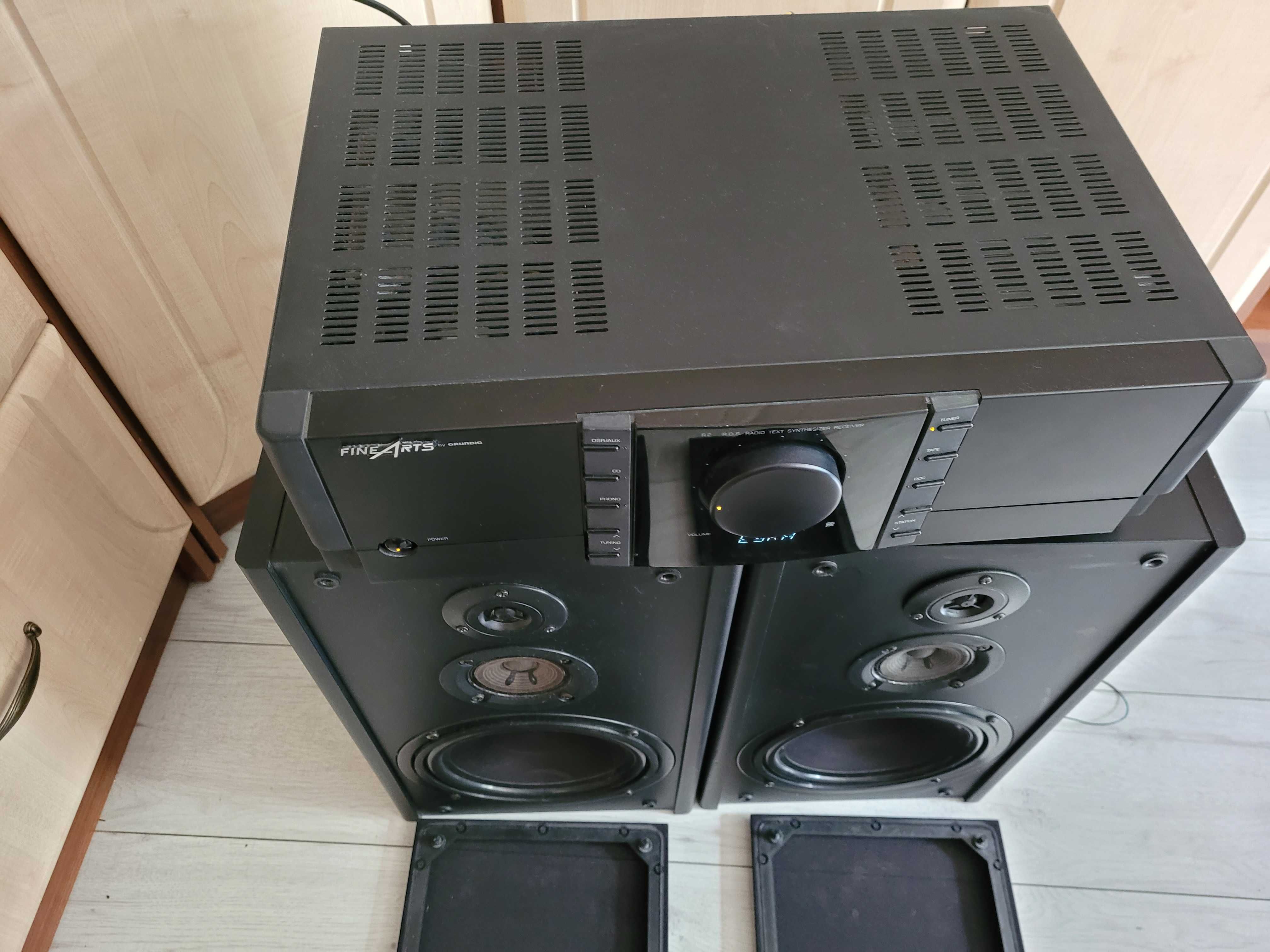 Amplituner Fine Arts  GRUNDIG plus kolumny