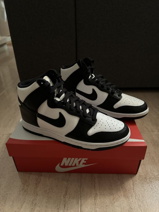 Tênis Nike dunk high retro