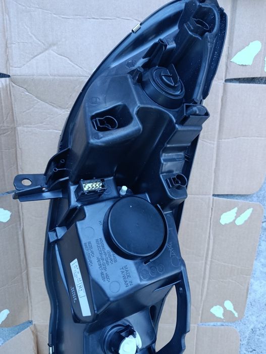 Faróis Peugeot 407 SW