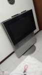 Vendo televisão marca bang & olufsen , transporte a carga do comprador