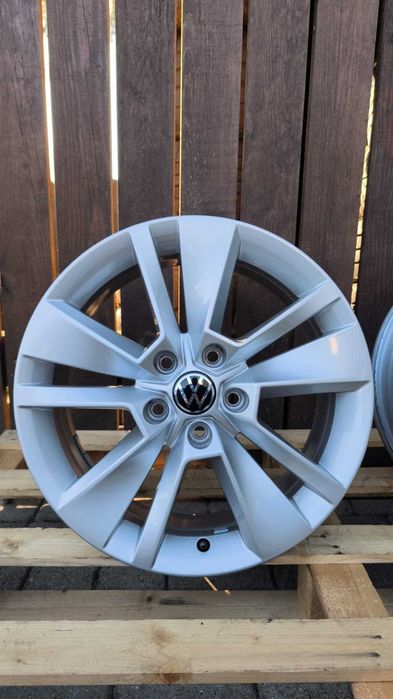 Felgi aluminiowe Vw T Roc Skoda Audi Seat 17" 5x112 Et45 (GD1185)
