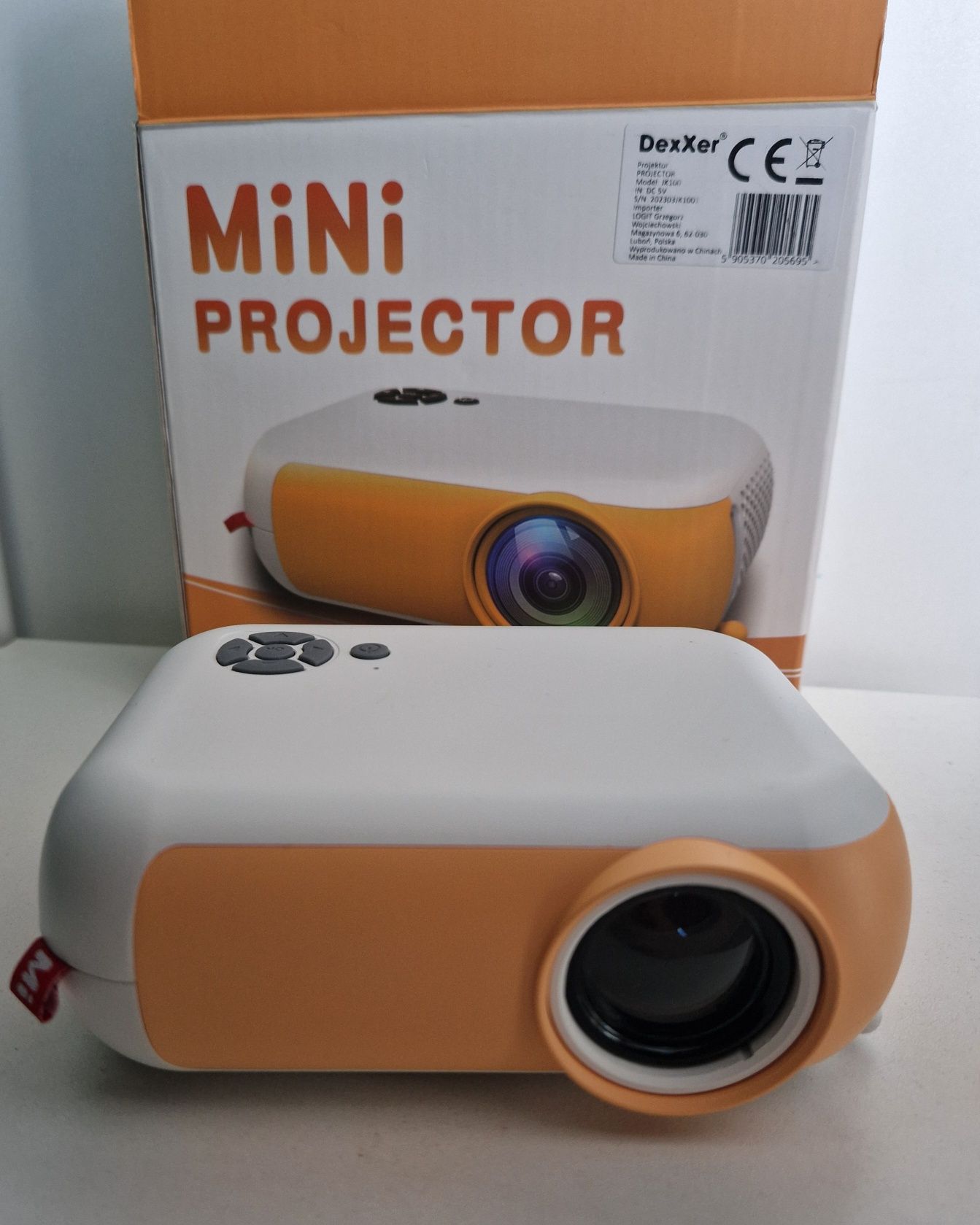 Projektor mini Rzutnik LED Zenwire A10 Full HD Przenośny
Projektor min