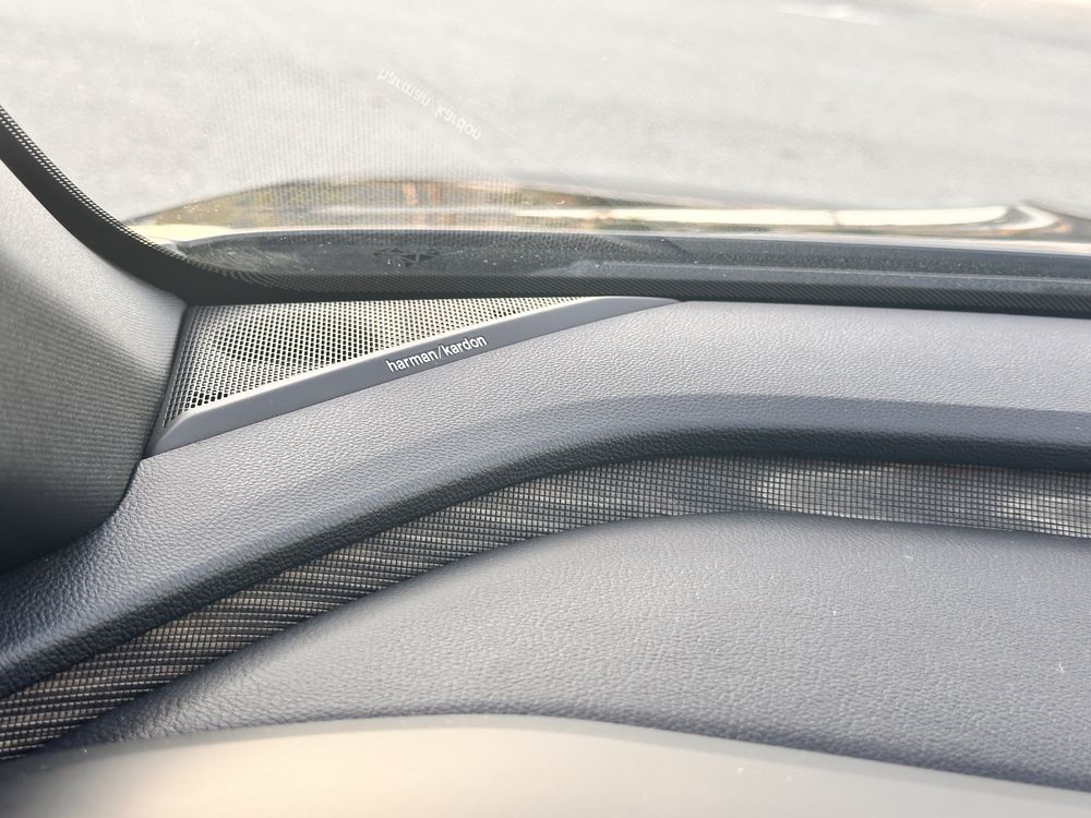 Renault meganE-TECH EV60 220hp