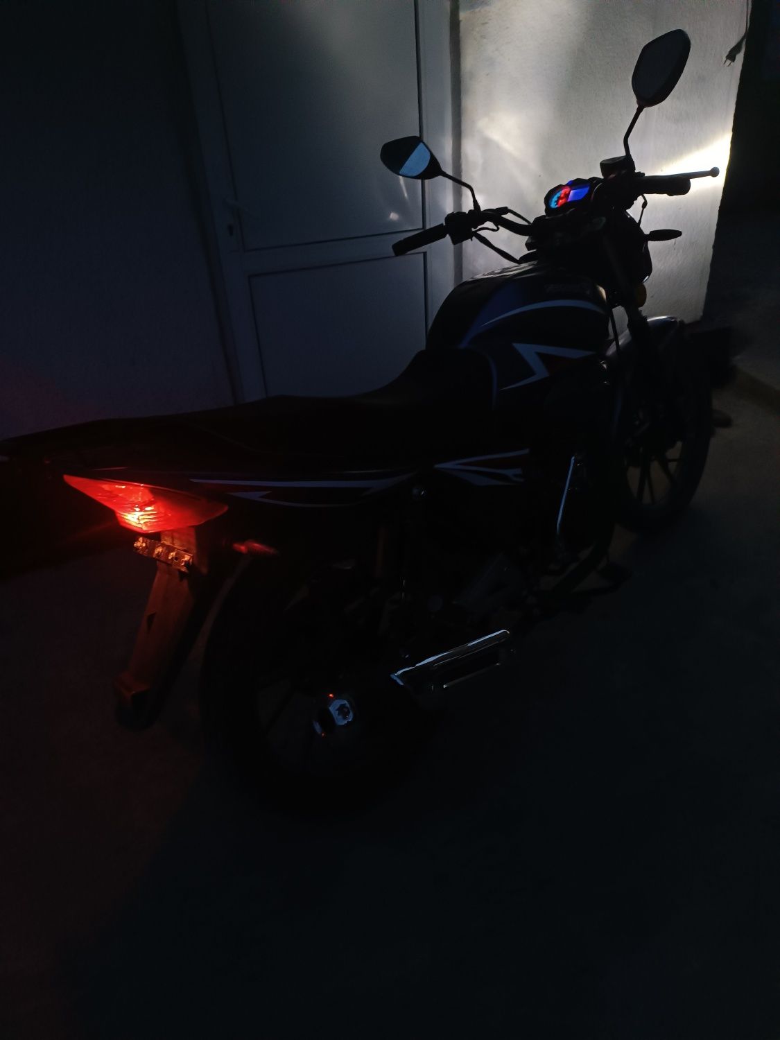 SPARK   SP200R-20