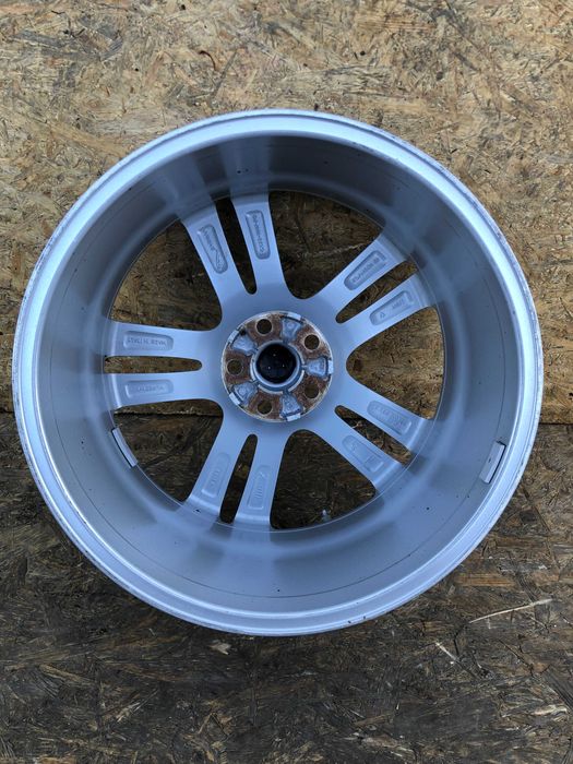 Felga Jaguar XE XF 8,5J ET55 19'' GX73-1007-PB