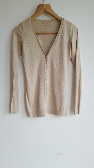 Beżowy kardigan sweterek na guziki Stradivarius S