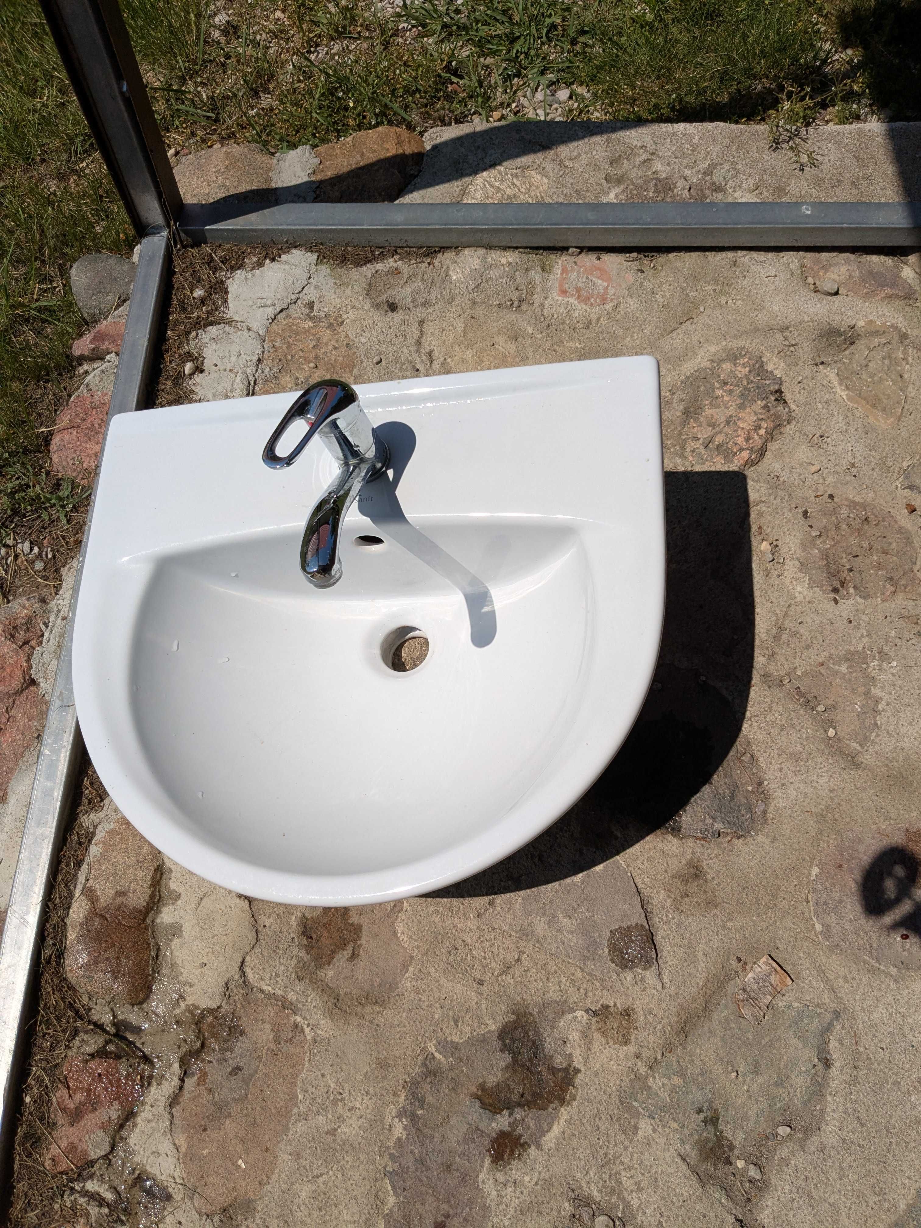 Kompletna umywalką z baterią i syfonem 50 cm