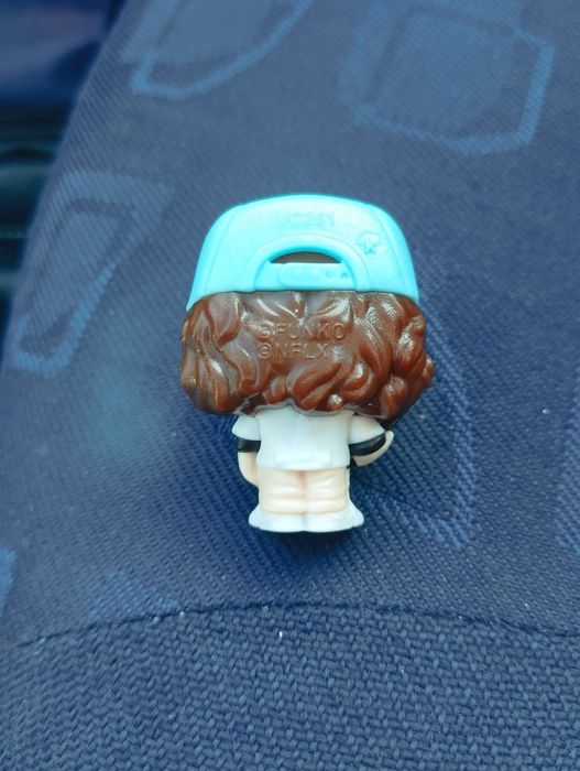 Figurino pop Stranger Things da kinder Joy