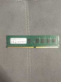 Оперативна пам'ять Goodram DDR4-2400 4096MB PC4-19200