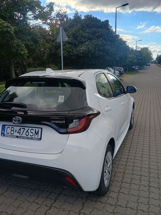 Toyota Yaris 4 hybryda automat
