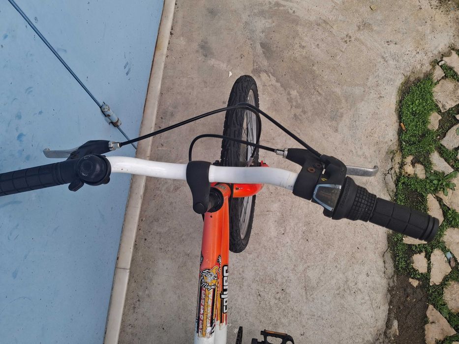 Bicicleta roda 20 com mudanças para 6 a 10 anos de idade