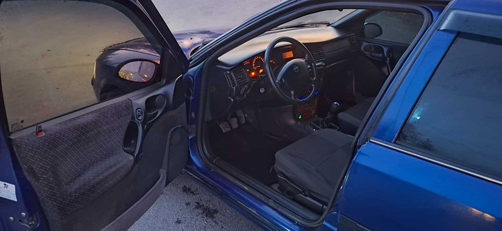 Оpel Vectra 1.8 L