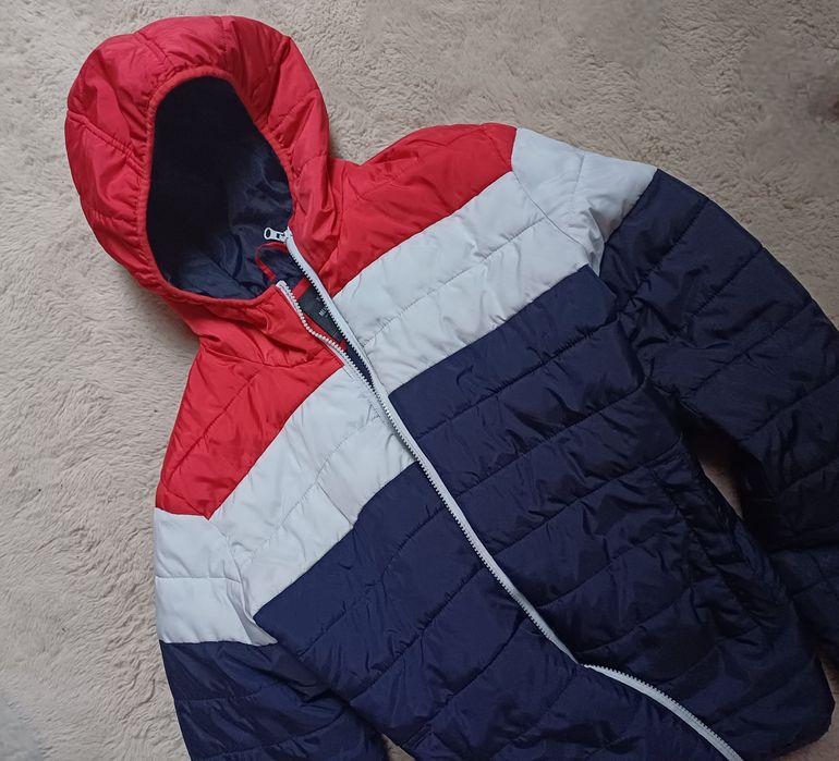 Kurtka Sinsay pikowana czerwono biało granatowa jesień zima męska