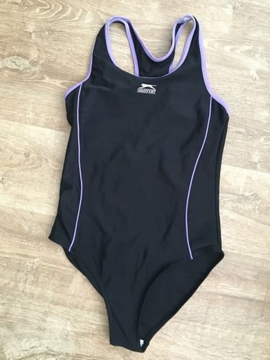 Jednoczęściowy czarny fioletowy strój kąpielowy Slazenger 13 lat 158cm