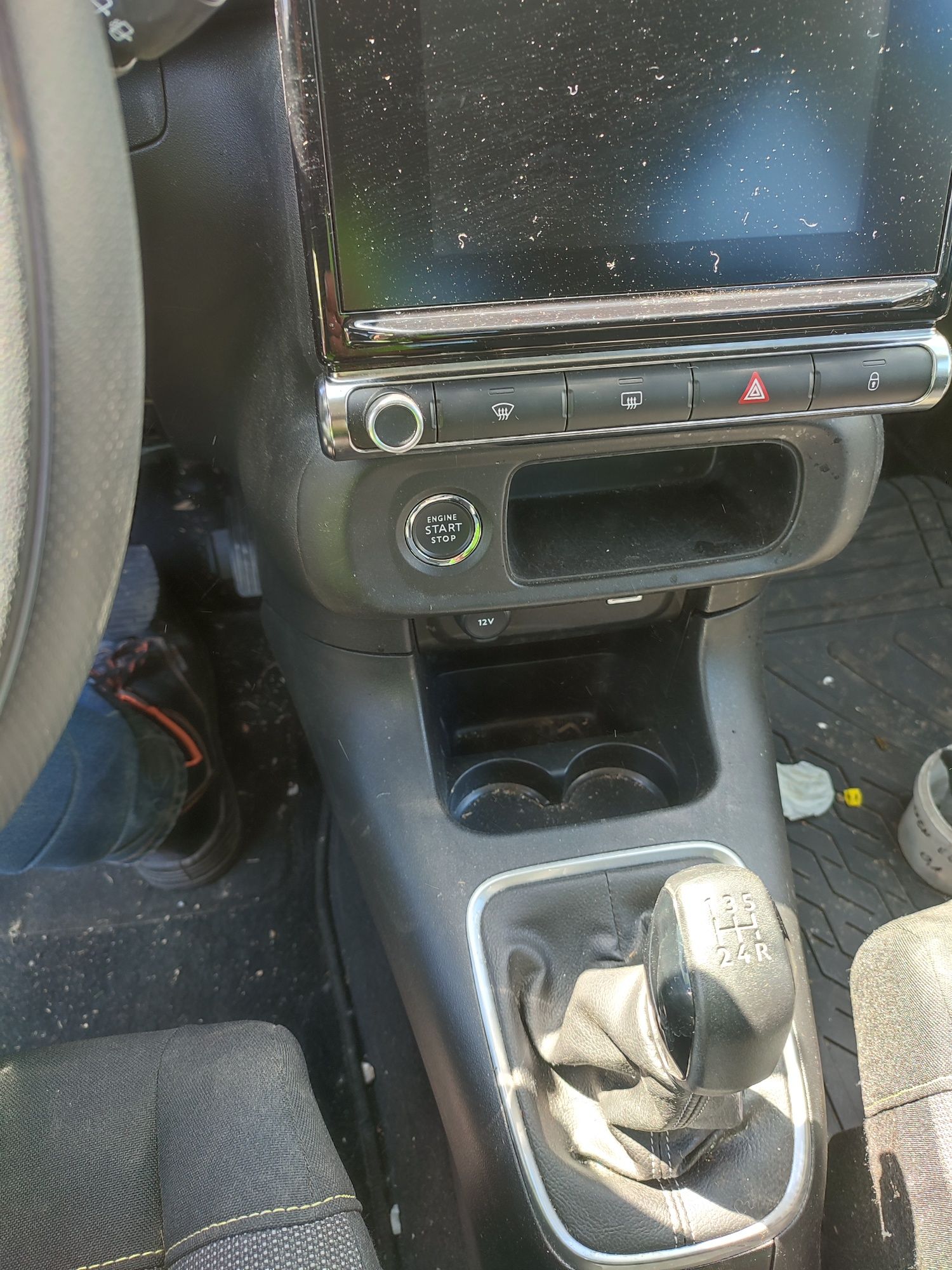 Citroen C3 2023 rok 1.2 83 konie