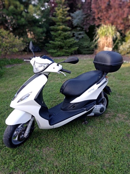 Piaggio Fly 125 ie. Vmax. 115 km/h