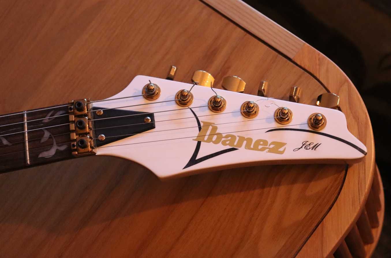Guitarra Electrica - Custom Made Ibanez JEM - Tree of Life Inlay