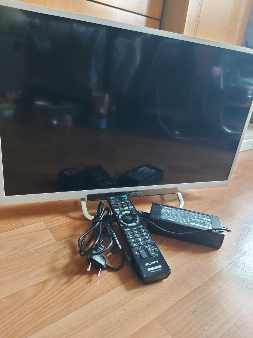 Телевизор Sony KDL-24W605A