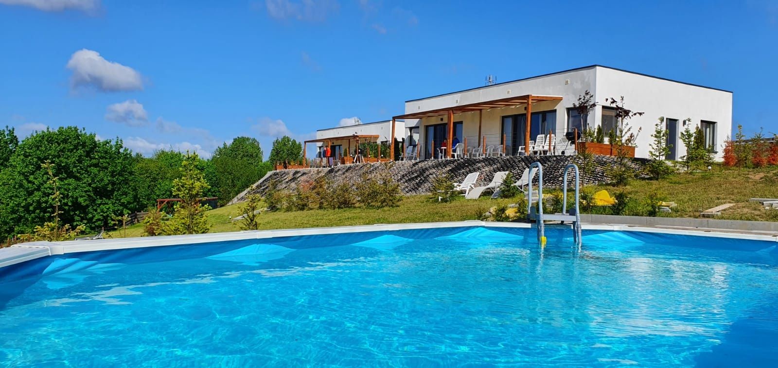 Domek do wynajęcia, JACUZZI, SAUNA, dom nad jeziorem 150km!